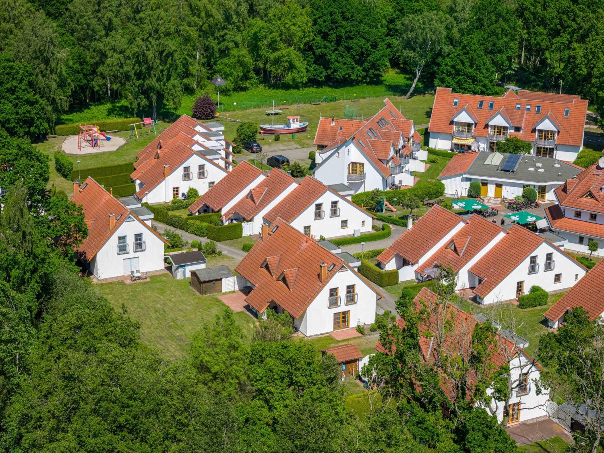 Ferienpark Freesenbruch Wohnung 4 2 - Ostseeperle Zingst Exteriör bild